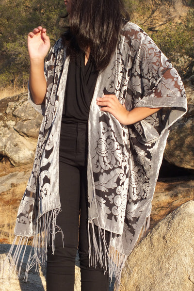 Moddy vintage-Burnout Velvet Kimono Duster